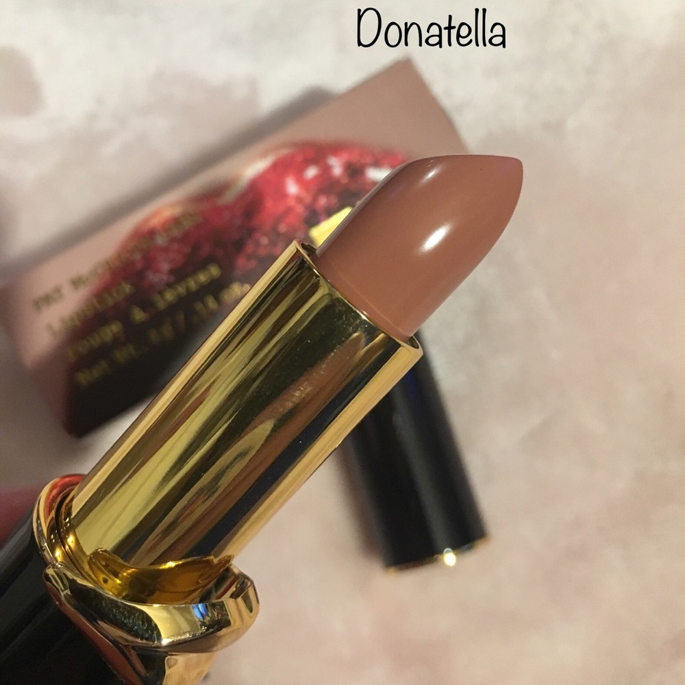 Pay McGrath lipstick